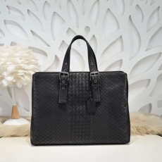 Mens Bottega Veneta Briefcases